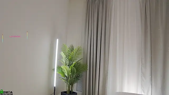 Snapshot of NikaDines chatting on 7, 2, 2026 NikaDines online show from 7, 2, 2026