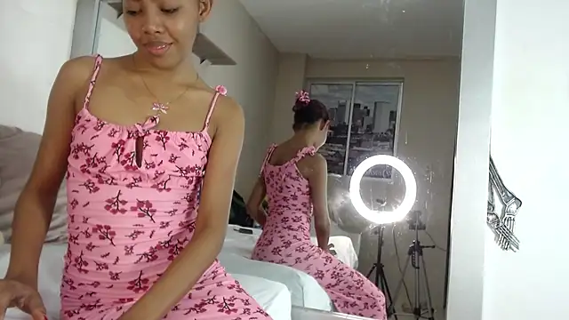 willow smitt online show from 9, 11, 2025