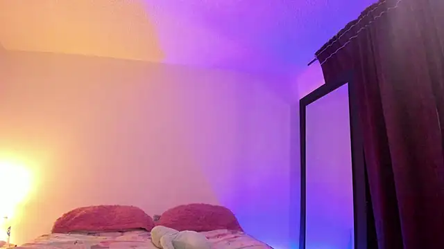 Alessamoth online show from 26, 11, 2025