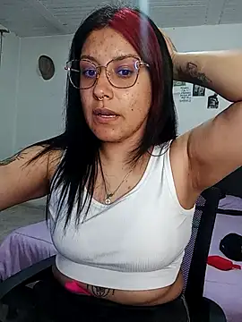 Snapshot of DaniPoison chatting on 10, 2, 2026 DaniPoison online show from 10, 2, 2026