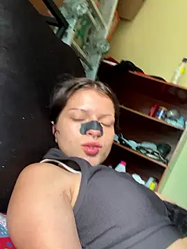 Snapshot of val_zx chatting on 17, 1, 2026 val zx online show from 17, 1, 2026