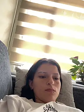 Snapshot of val_zx chatting on 3, 2, 2026 val zx online show from 3, 2, 2026