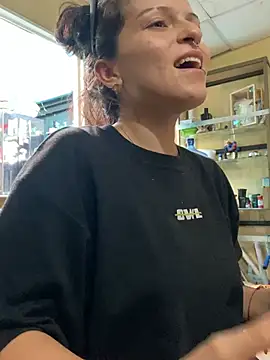 Snapshot of val_zx chatting on 18, 2, 2026 val zx online show from 18, 2, 2026