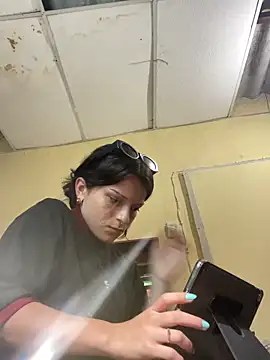 Snapshot of val_zx chatting on 19, 2, 2026 val zx online show from 19, 2, 2026