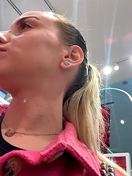 AlexisWhit online show from 1, 11, 2025