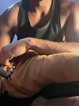 Snapshot of HARSHHU01 chatting on 21, 3, 2025 HARSHHU01 online show from 21, 3, 2025