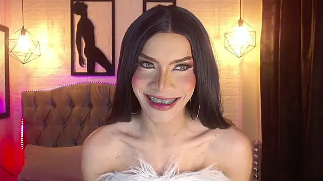 agatha rodriguez online show from 4, 3, 2026