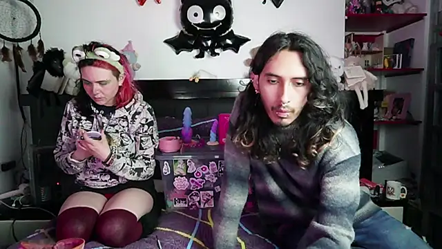 Snapshot of Devil_And_Princess chatting on 16, 2, 2026 Devil And Princess online show from 16, 2, 2026