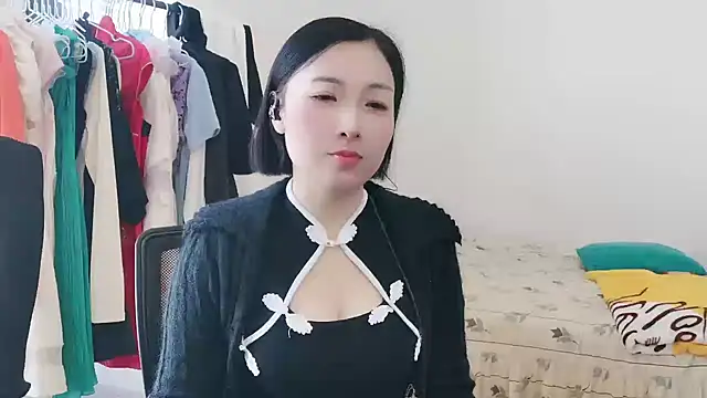 Rachel-6600 online show from 4, 11, 2025