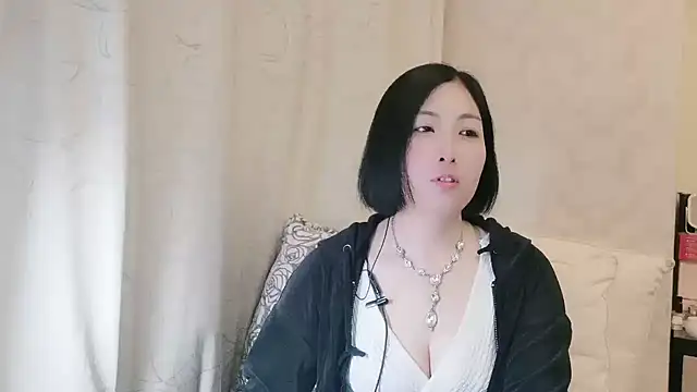 Rachel-6600 online show from 17, 4, 2026