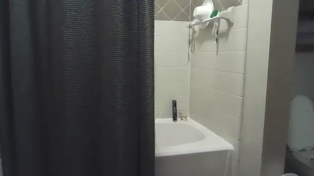 Snapshot of whowantsacreampie chatting on 28, 10, 2025 whowantsacreampie online show from 28, 10, 2025