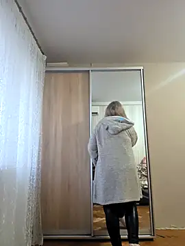 Irina3718 online show from 19, 1, 2026