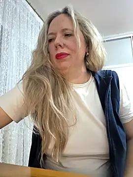 Irina3718 online show from 18, 2, 2026