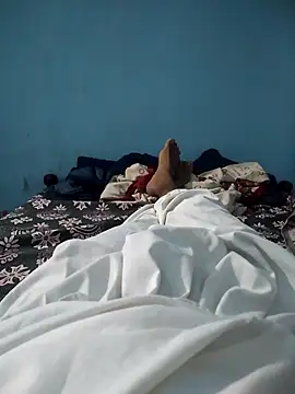 Snapshot of SexTeacher3 chatting on 4, 11, 2025 SexTeacher3 online show from 4, 11, 2025