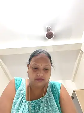 Snapshot of Arohi35 chatting on 16, 9, 2025 Arohi35 online show from 16, 9, 2025