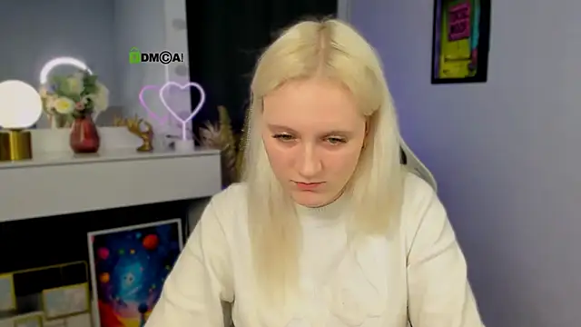 madam uliis online show from 19, 3, 2025