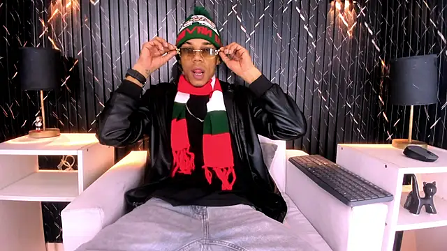 Gregory Sforza online show from 4, 12, 2025