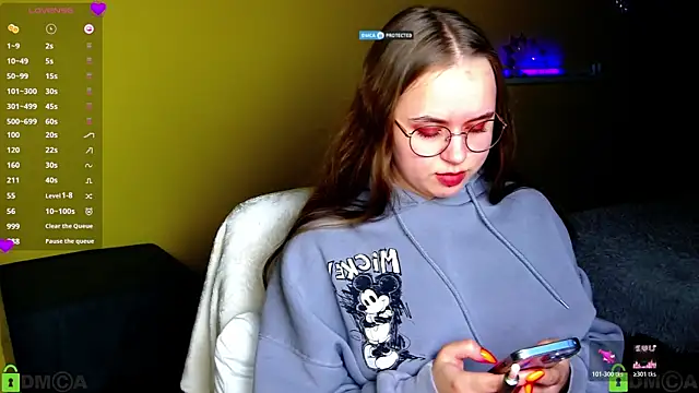 Lilysweet13 online show from 10, 11, 2025