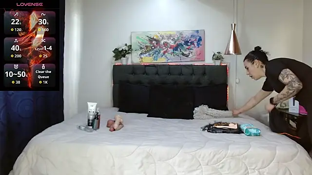 mia velvet1 online show from 25, 10, 2025