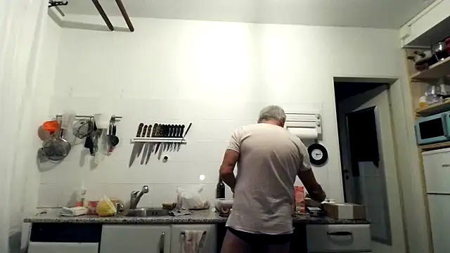 Berg Boy online show from 17, 10, 2025