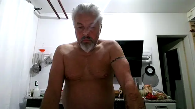 Snapshot of Berg_Boy chatting on 29, 5, 2026 Berg Boy online show from 29, 5, 2026