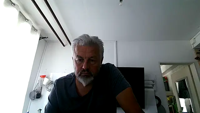 Snapshot of Berg_Boy chatting on 20, 7, 2026 Berg Boy online show from 20, 7, 2026