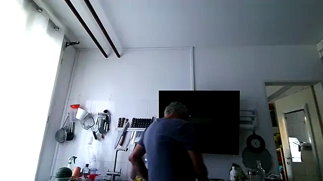 Snapshot of Berg_Boy chatting on 25, 7, 2026 Berg Boy online show from 25, 7, 2026
