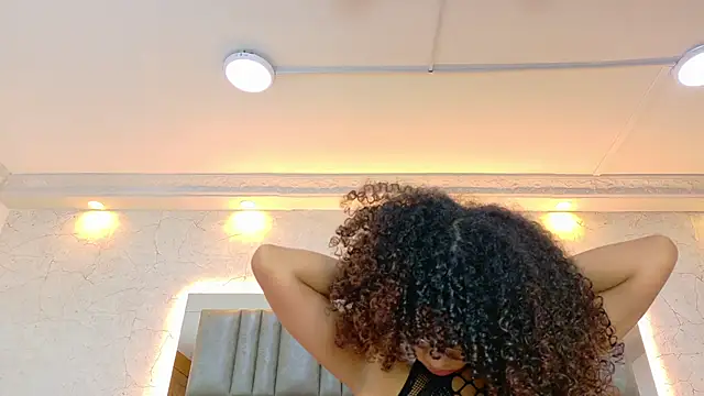 Snapshot of CamilaJohnston chatting on 7, 5, 2026 CamilaJohnston online show from 7, 5, 2026