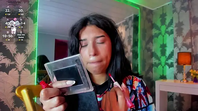 Karin Ks online show from 4, 2, 2026