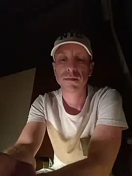 Snapshot of svenpfeifer chatting on 5, 7, 2026 svenpfeifer online show from 5, 7, 2026