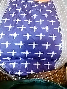 Snapshot of Sweet_aanu chatting on 8, 11, 2025 Sweet aanu online show from 8, 11, 2025