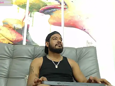 BladeFoxxx1 online show from 5, 11, 2025