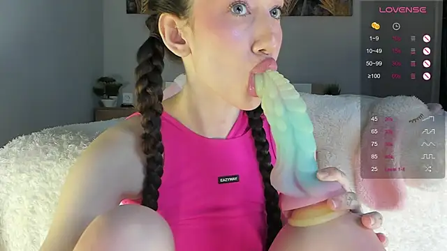 Say luna online show from 18, 3, 2025