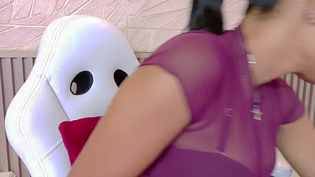 Gaviluc  online show from 15, 4, 2026