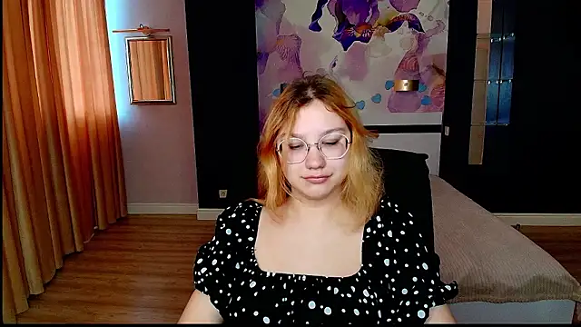 AngelinaLow online show from 3, 3, 2026