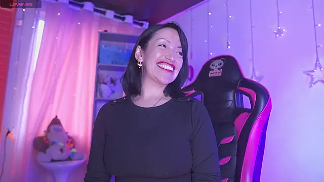 Madison Mayer online show from 17, 9, 2025