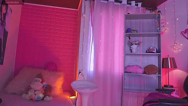 Madison Mayer online show from 23, 9, 2025