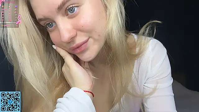 RadiantBliss online show from 29, 10, 2025