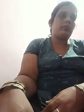 kissmetha online show from 7, 7, 2026