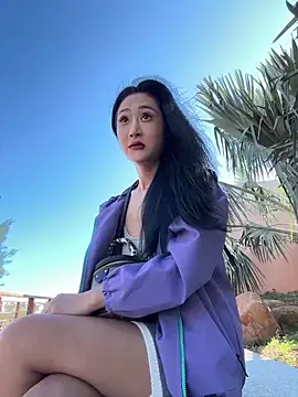 linger-23 online show from 1, 12, 2025