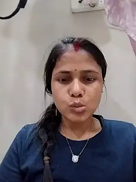 Ayeshaji online show from 6, 2, 2026