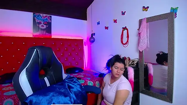 kriss sweetboobs10 online show from 25, 11, 2025