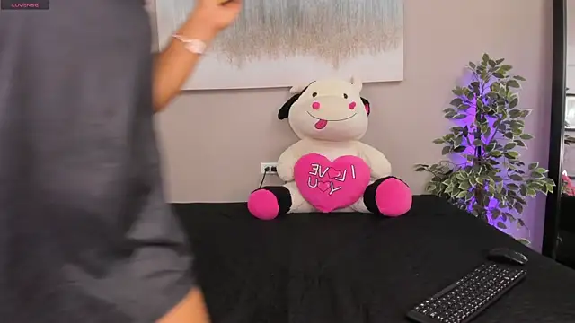 SammyDesire 10 online show from 10, 11, 2025