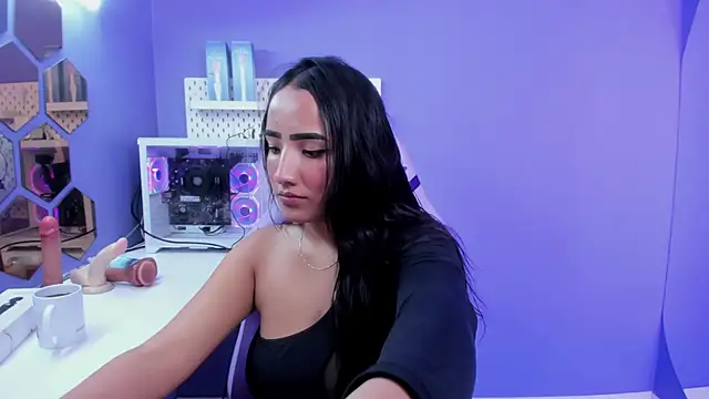 Alice 26  online show from 7, 4, 2026