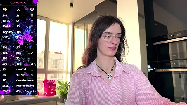 TwinTemptations online show from 4, 4, 2026