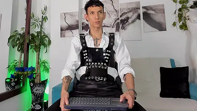 Giotrashy online show from 10, 2, 2026