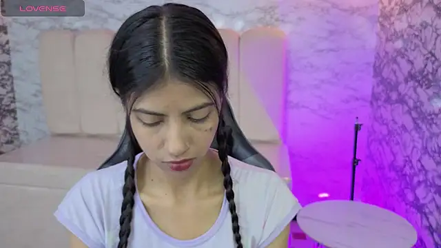  Kitty v online show from 11, 2, 2026