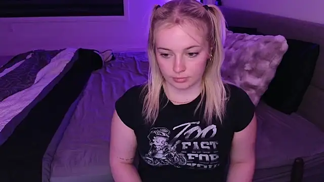 Snapshot of margot_robbie7 chatting on 29, 5, 2026 margot robbie7 online show from 29, 5, 2026
