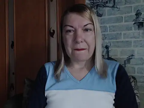 Lillia Ray online show from 22, 3, 2026