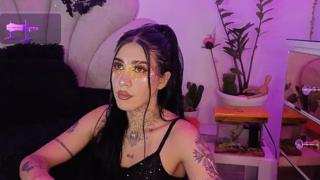 AnfisaLetyagho online show from 10, 10, 2025